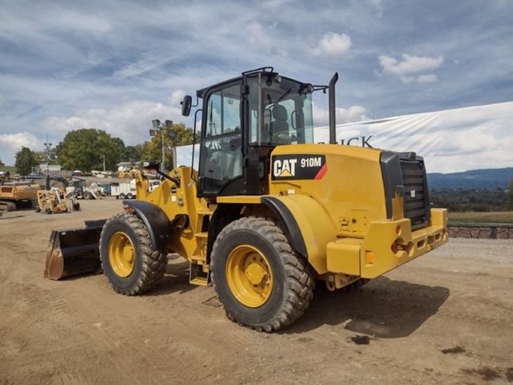 caterpillar-910m-image-35