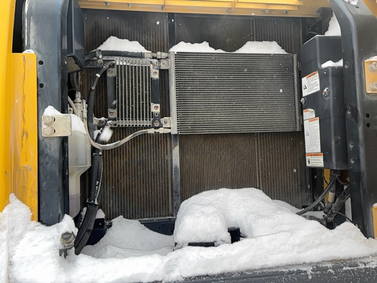 kobelco-sk260-lc-9-image-16