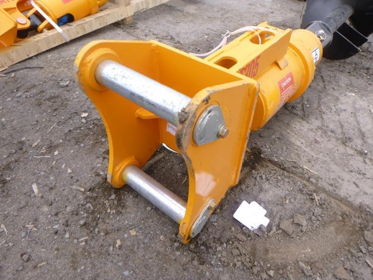 caterpillar-303-image-5