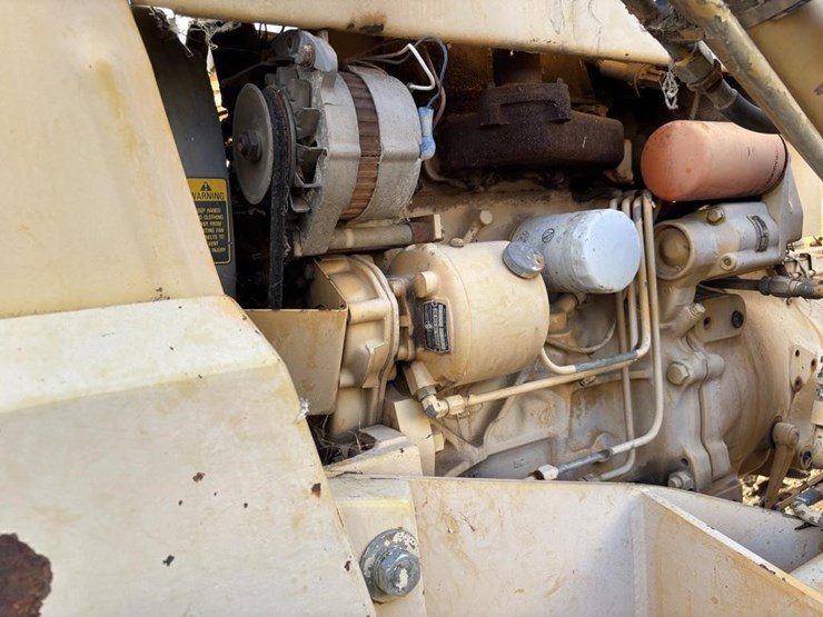 1975-ford-445a-image-44