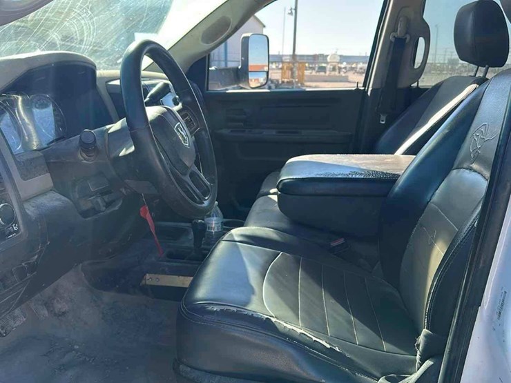 dodge-ram-5500-image-7