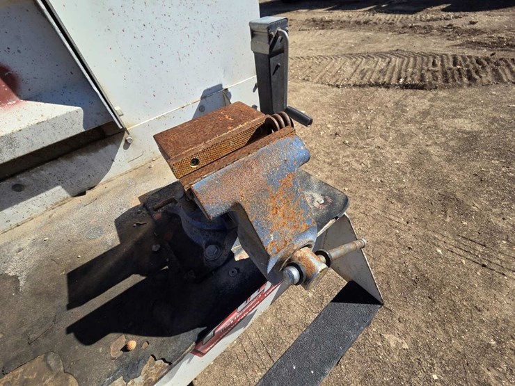 2019-ford-f350-image-15