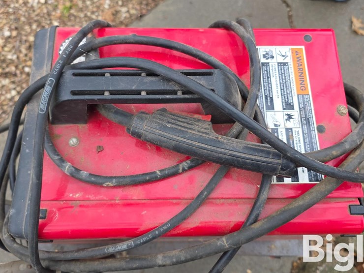 lincoln-sp-125-plus-wire-welder-image-12