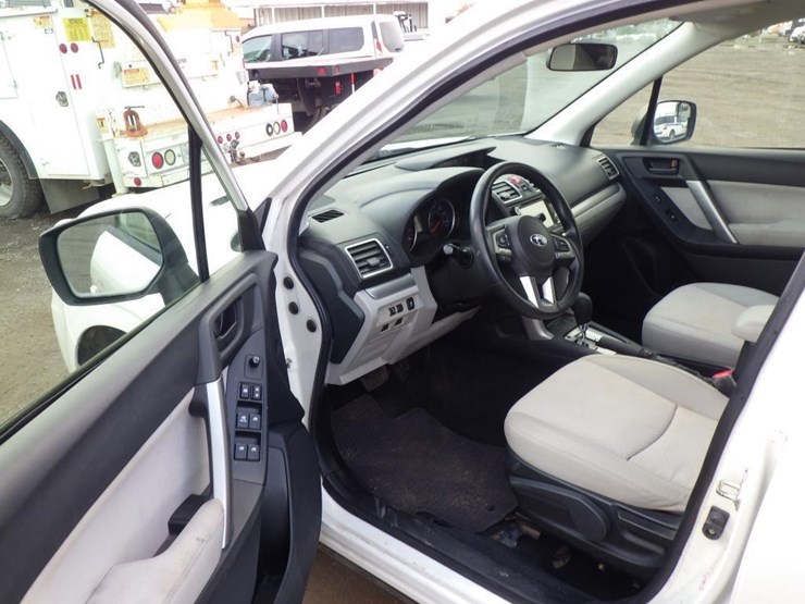 2017-subaru-forester-image-5