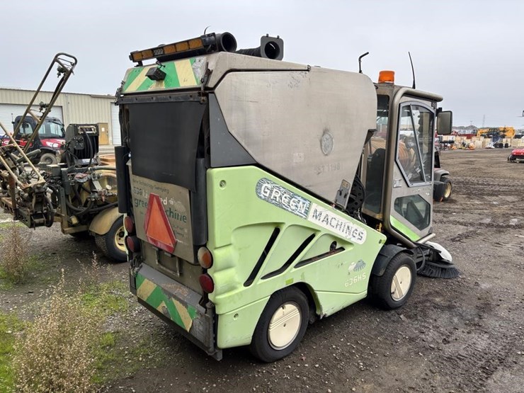 applied-sweepers-636hs-image-3