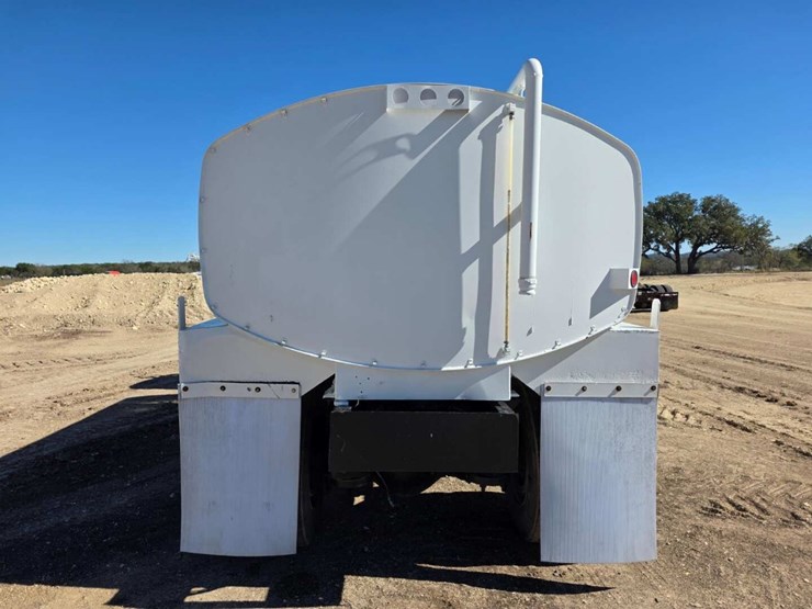 2009-peterbilt-340-image-6