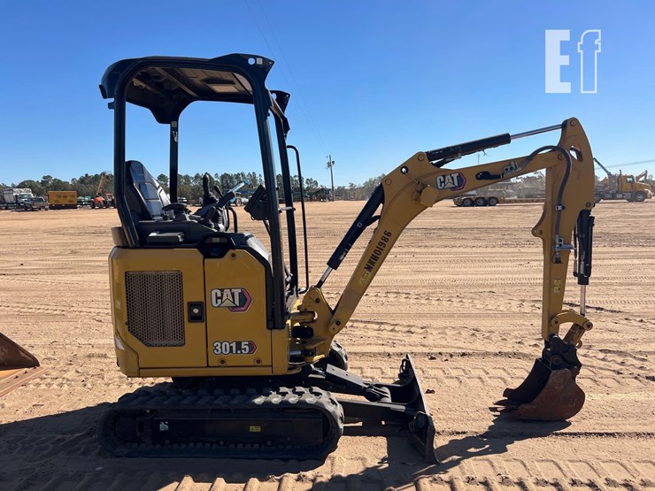 2022-caterpillar-301.5-image-5