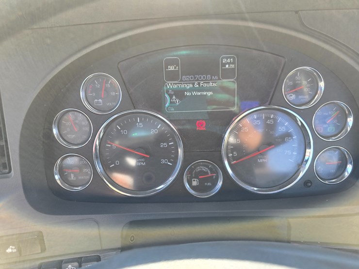 kenworth-t880-image-104