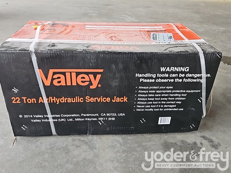 unused-22-ton-service-bottle-jack-c/w-wheels-image-2