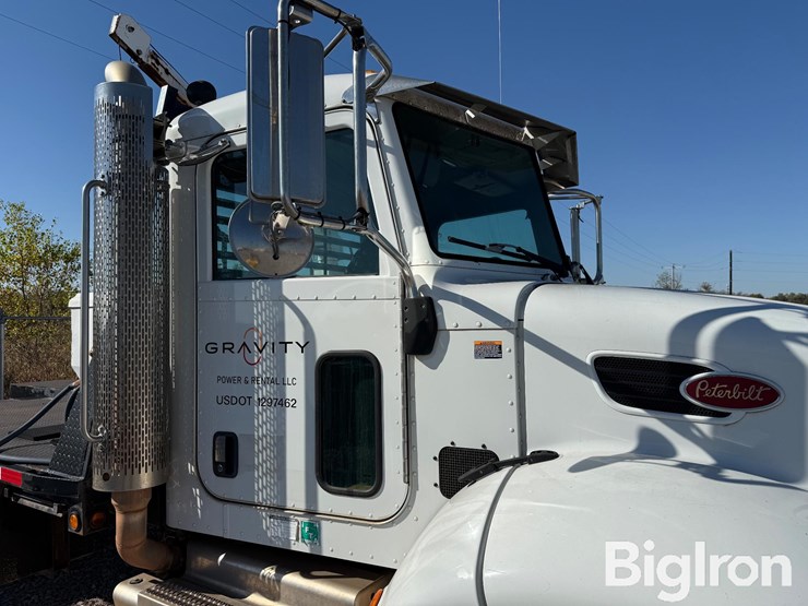 2014-peterbilt-337-image-18