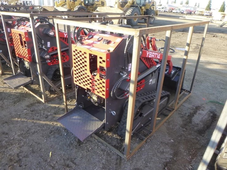 2025-agt-ysrt14-skid-steer-track-loader-image-3