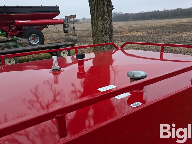 2013-thunder-creek-equipment-adt750-image-18