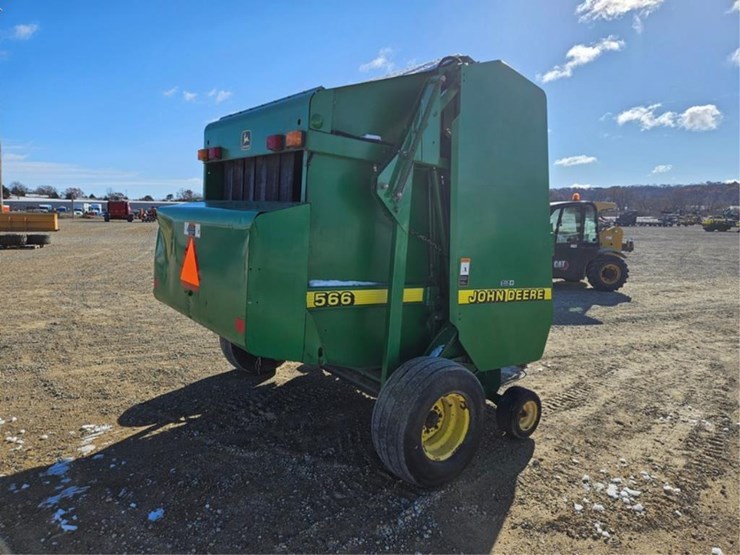 john-deere-566-image-5