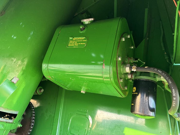 john-deere-7720-titan-ii-image-51