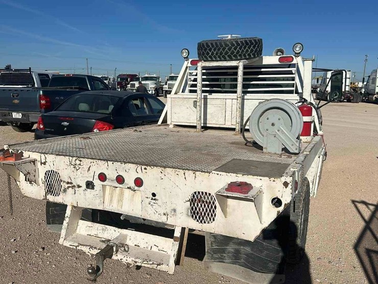 2006-chevrolet-silverado-3500-image-4