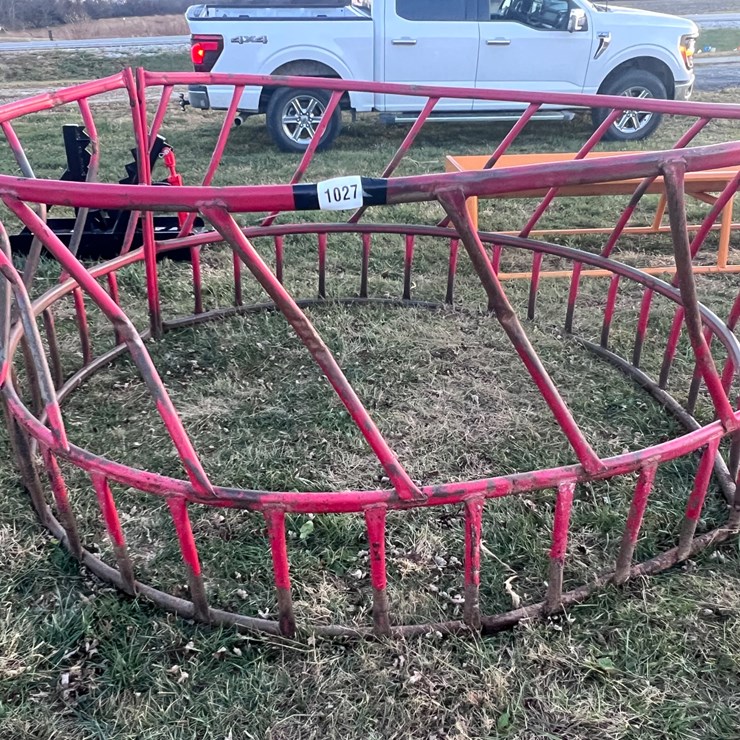 #1027 • Used Round Bale Ring