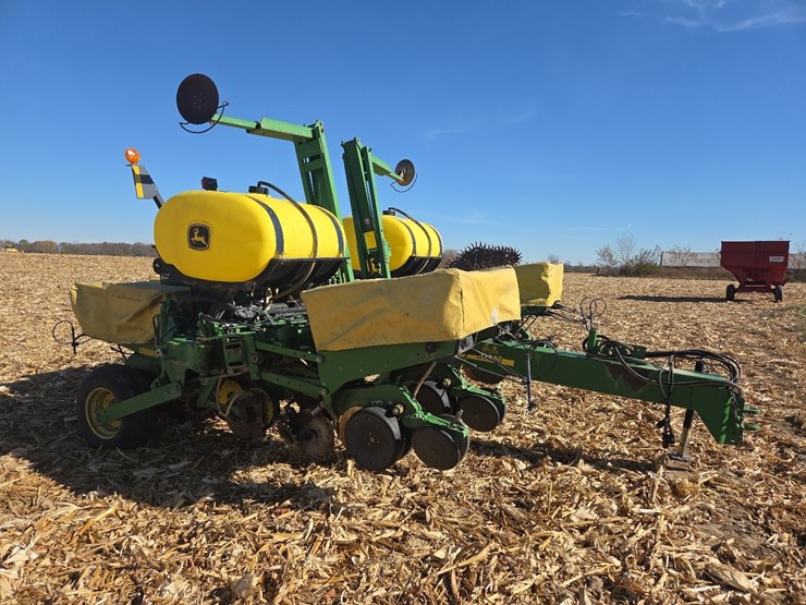 john-deere-1760nt-image-25