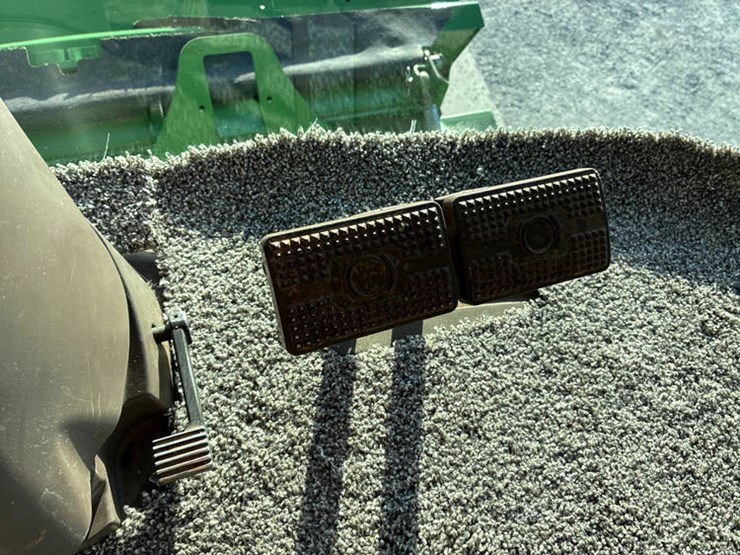 john-deere-s670-image-103