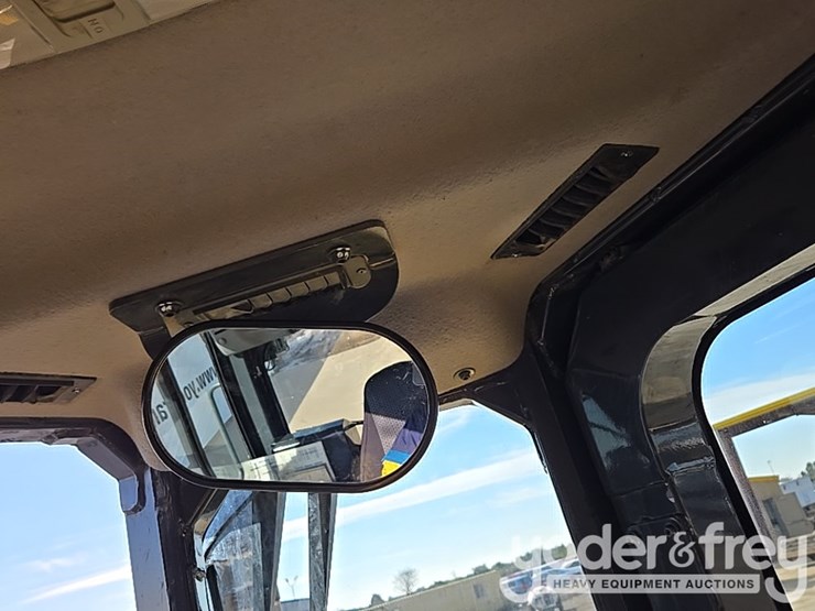 2018-komatsu-d61pxi-24-image-132