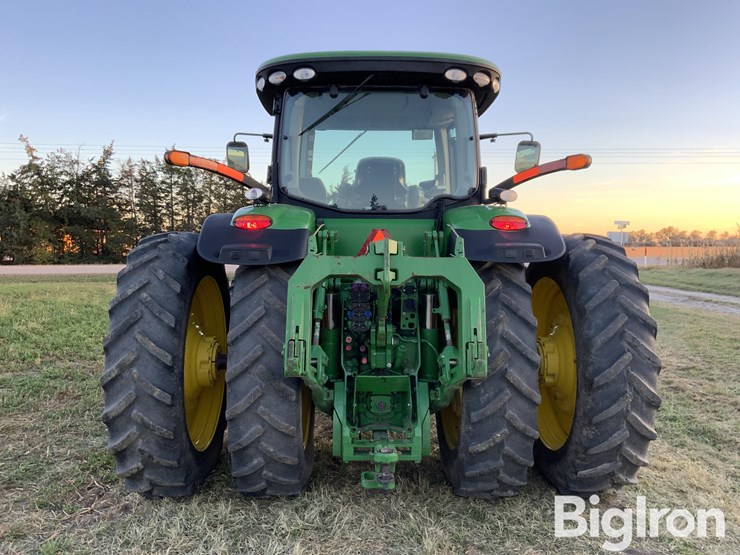 john-deere-8320r-image-6