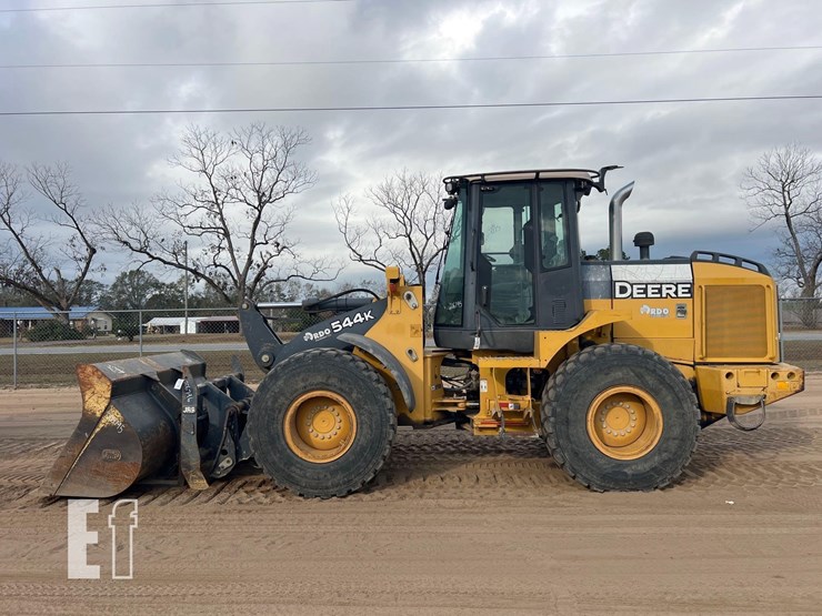 2011-deere-544k-image-1