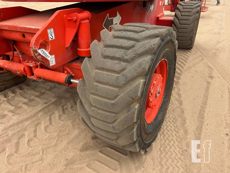 2000-jlg-800a-image-14