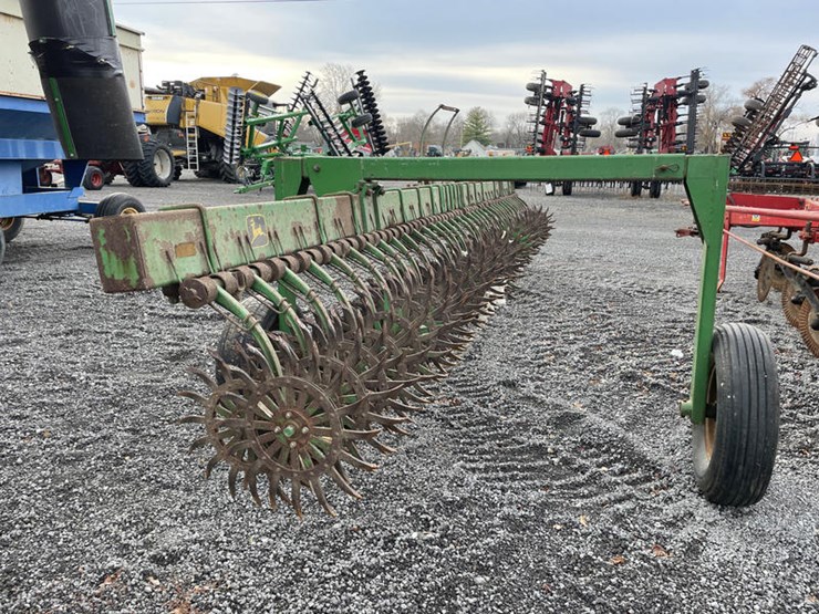 john-deere-400-image-8