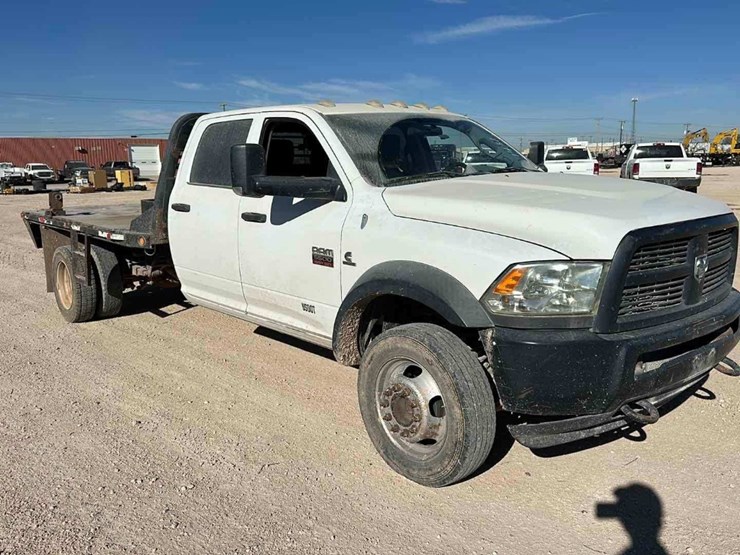 dodge-ram-5500-image-2