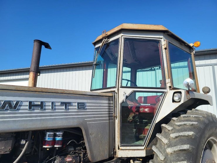 white-2-105-image-16