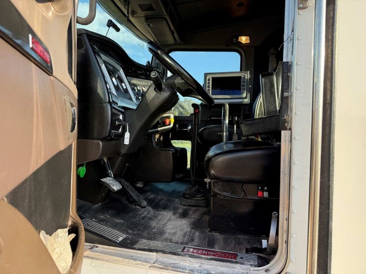 kenworth-t800-image-22