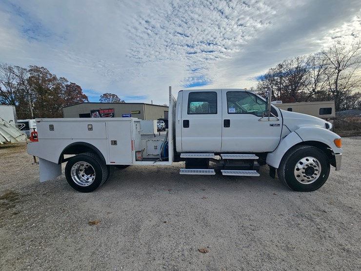 ford-f650-image-19