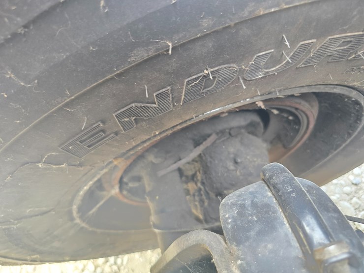 2003-peterbilt-320-image-72