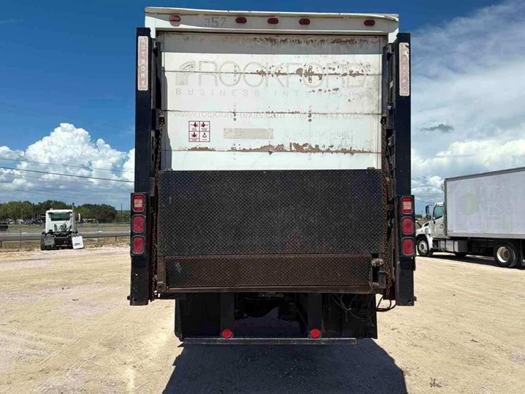 international-durastar-4300-image-5