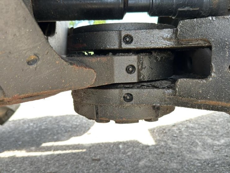 john-deere-2010-image-36