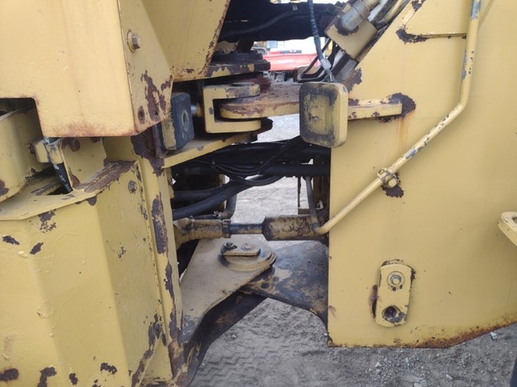 caterpillar-924g-image-26