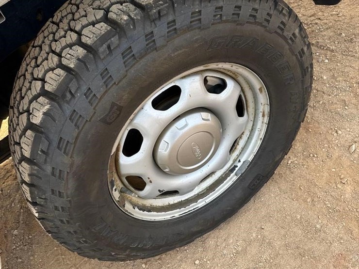 ford-f150-xl-image-17