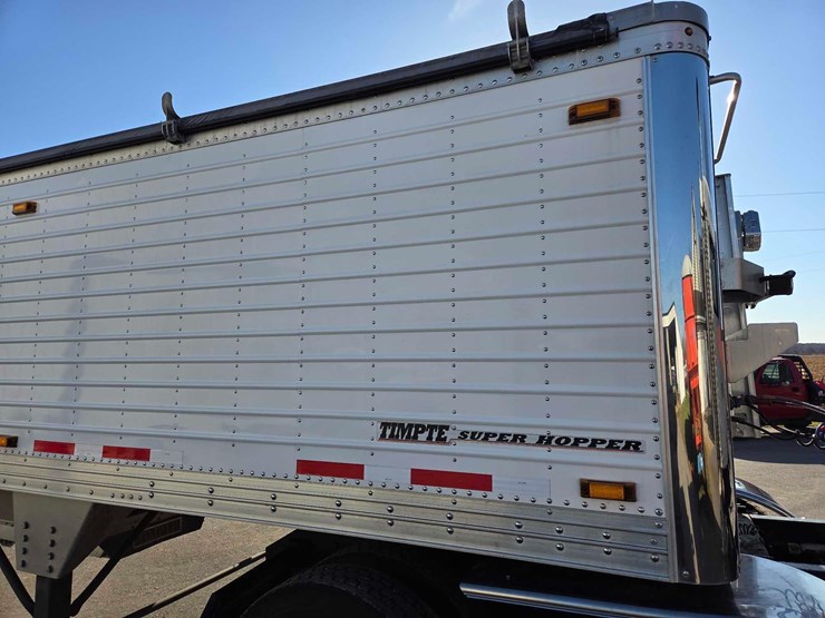 2013-timpte-super-hopper-image-40