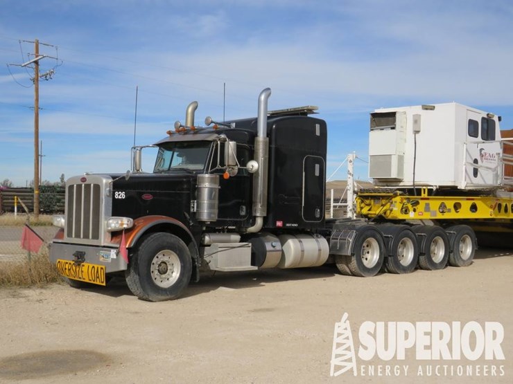 2016-peterbilt-389-image-1