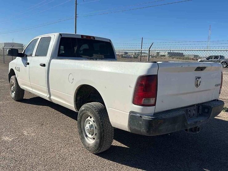 2018-dodge-ram-2500-image-4