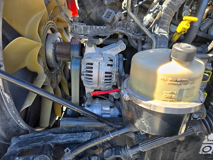 peterbilt-579-image-53