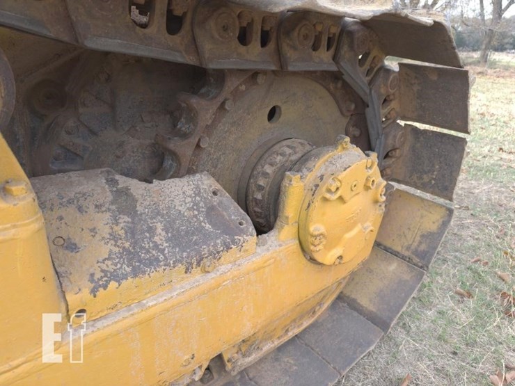 caterpillar-d6d-image-11