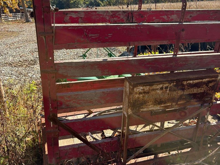 fair-banks-scale-image-6