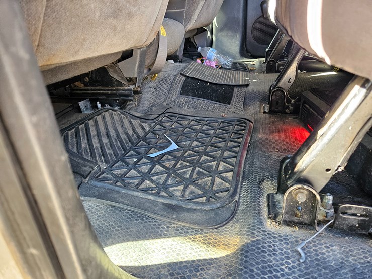 chevrolet-silverado-3500-image-53