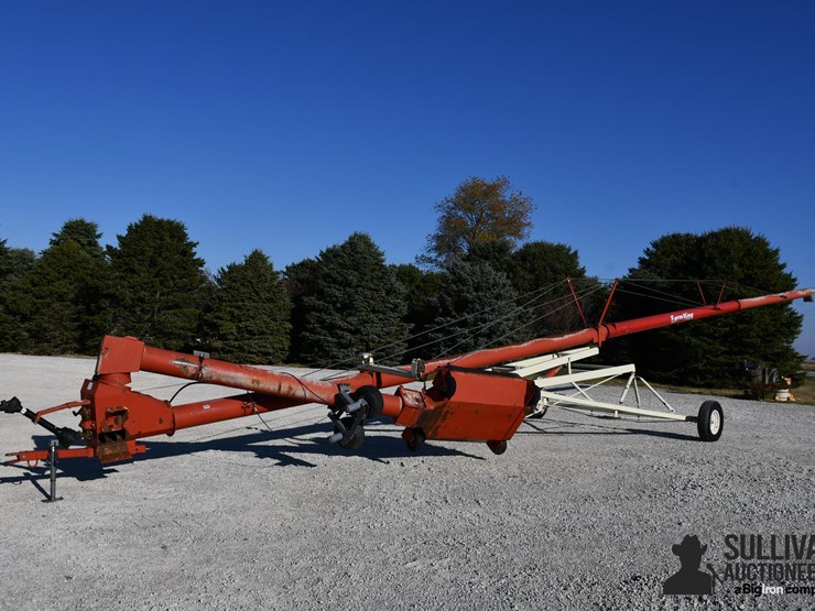 buhler-farm-king-y1070tm-10"x70'-swing-away-auger-image-1