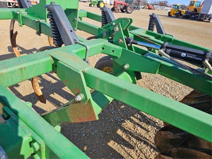 john-deere-714-image-20