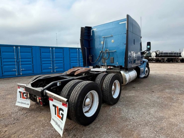 2014-peterbilt-579-image-5