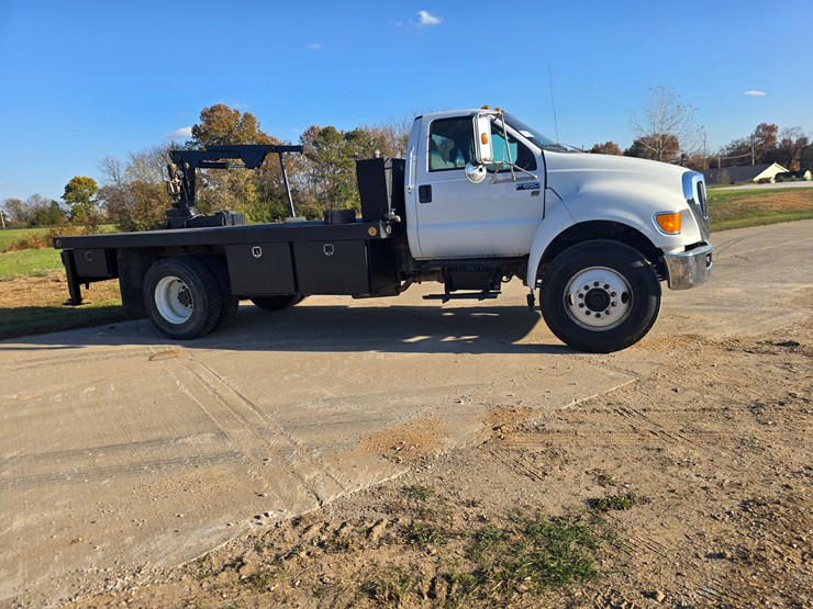 ford-f650-image-28