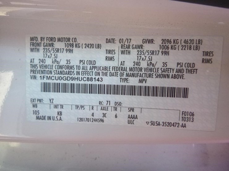 2017-ford-escape-image-16