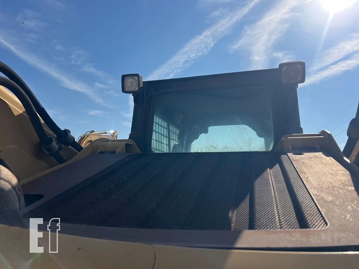 2005-caterpillar-262b-image-14