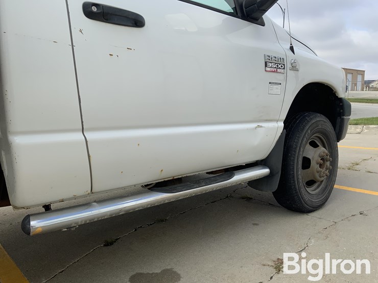 2008-dodge-ram-3500-image-9